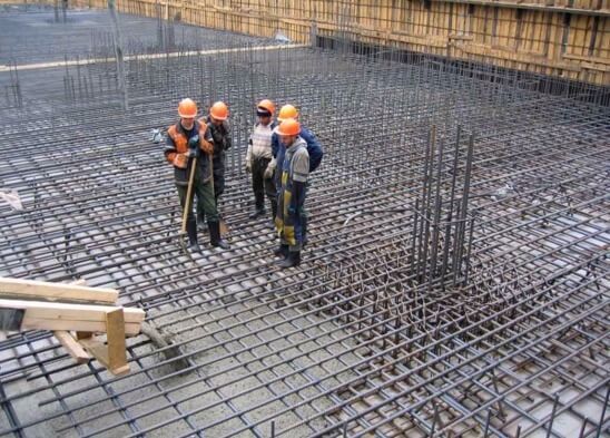 Фото использования прочного бетона для строительства многоэтажного дома